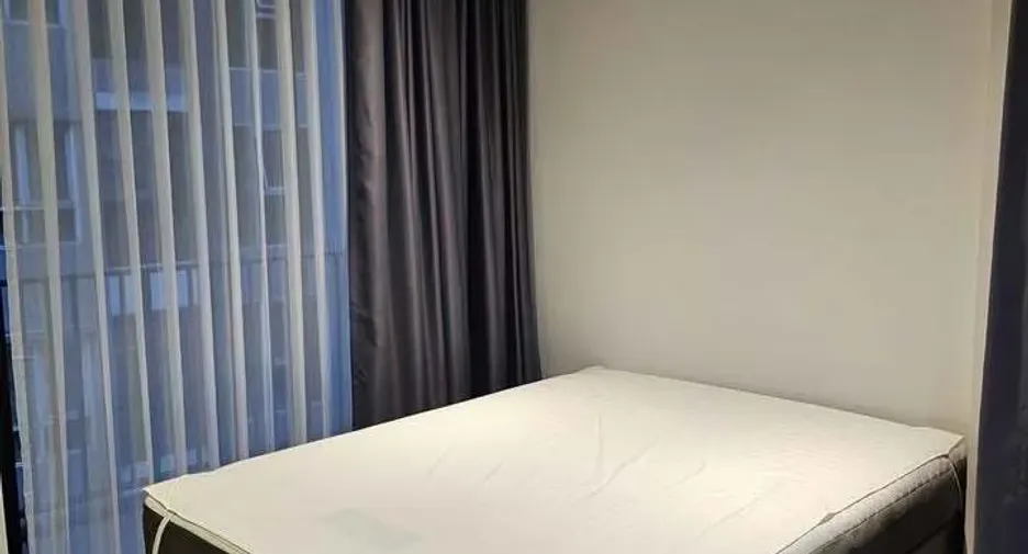 For rent studio condo in Thon Buri, Bangkok