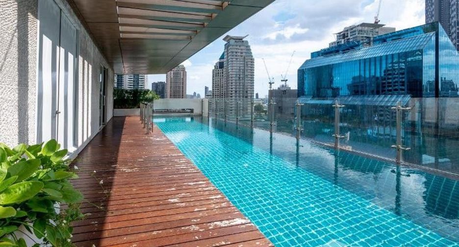 For rent 3 bedrooms condo in Sathon, Bangkok