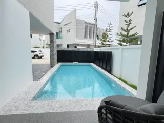 For Rent 5 Bedroom House In Bang Lamung, Chonburi