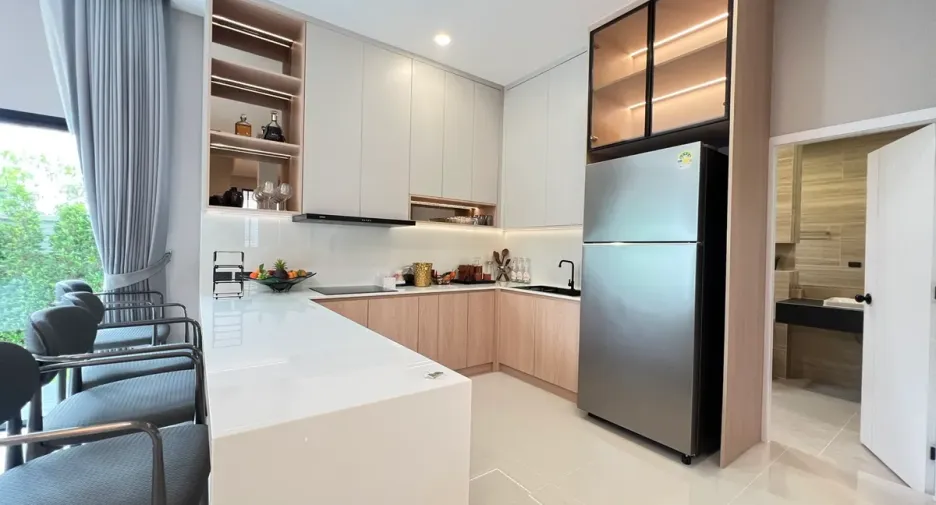 For rent 5 bedrooms house in Huay Yai, Pattaya