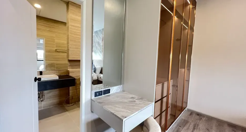 For rent 5 bedrooms house in Huay Yai, Pattaya