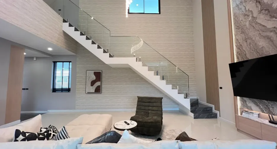 For rent 5 bedrooms house in Huay Yai, Pattaya