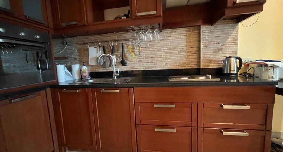 Wohnung zum Kauf mit 20 Zimmer in Bang Lamung, Chonburi