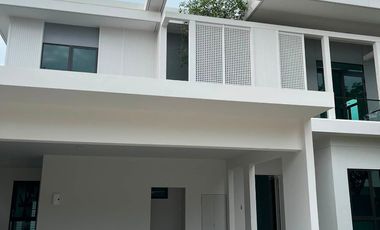 For rent 4 bedrooms house in Bang Phli, Samut Prakan