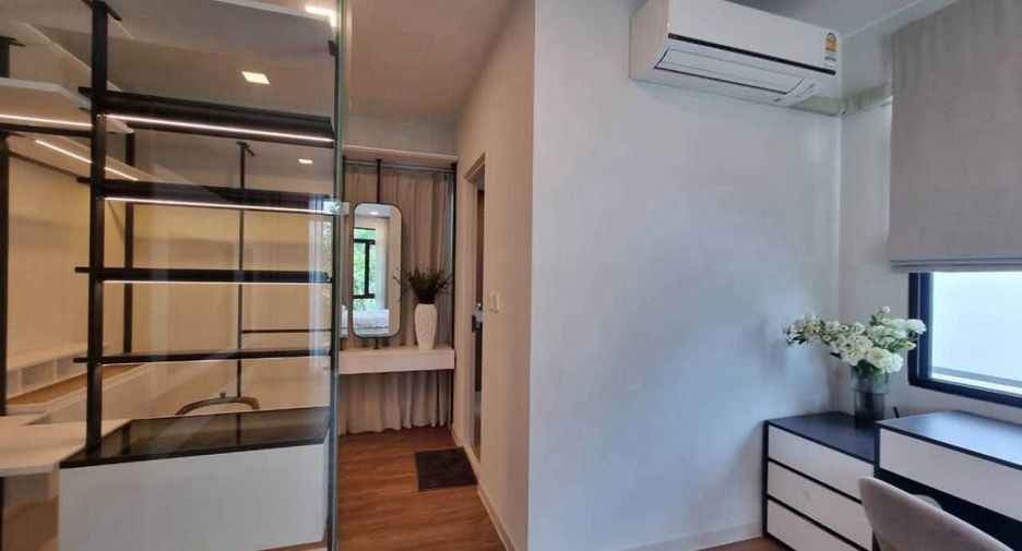 For rent 4 bedrooms house in Bang Phli, Samut Prakan