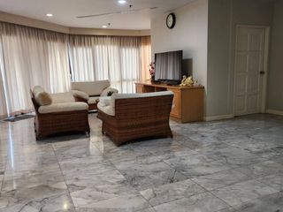 For rent 2 bedrooms condo in Bang Na, Bangkok