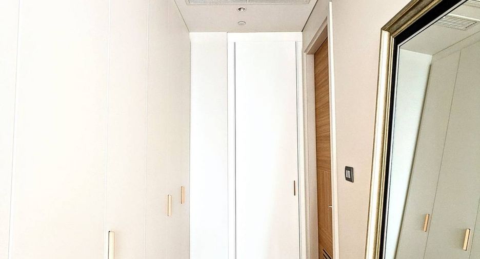 For sale 1 bed condo in Pathum Wan, Bangkok