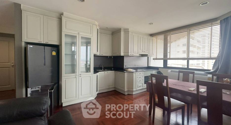 For sale 2 ベッドルーム condo in Khlong Toei, Bangkok