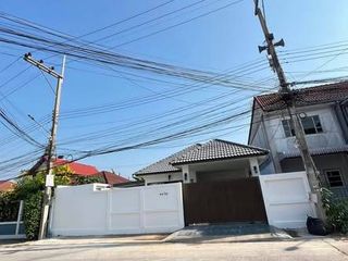 For sale 3 bedrooms house in Bang Lamung, Chonburi