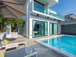 For sale 5 bedrooms villa in Bang Lamung, Chonburi