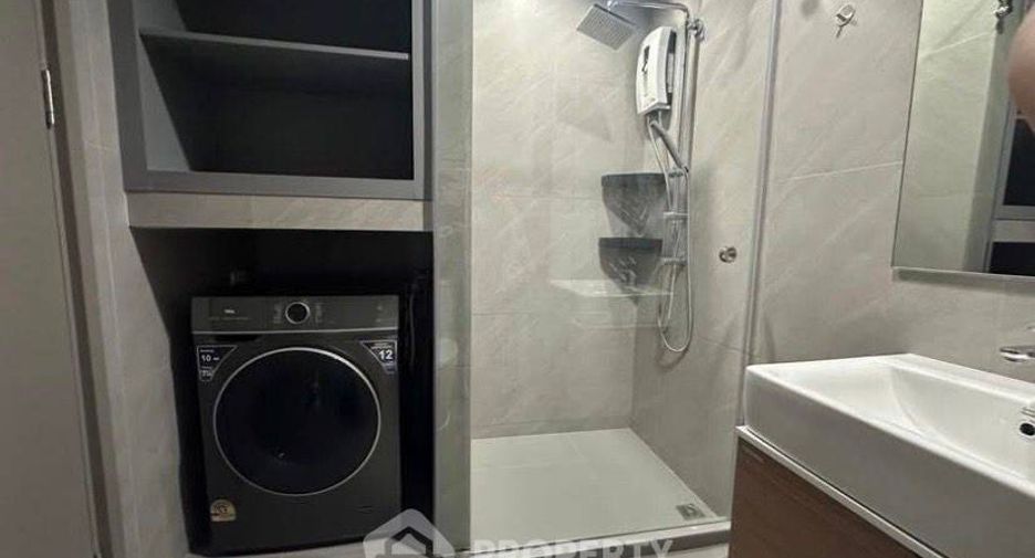 Condo en alquiler de 1 habitaciones en Khlong Toei, Bangkok