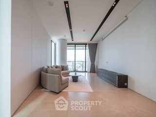 For rent 2 bedrooms condo in Khlong San, Bangkok