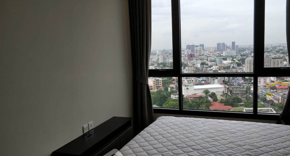 Condo en alquiler de 2 habitaciones en Khlong Toei, Bangkok