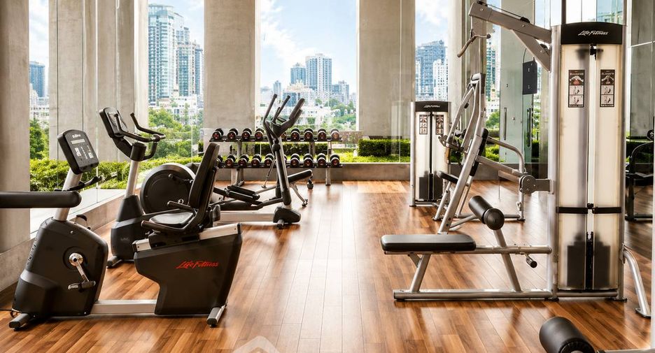 For rent 1 bed condo in Khlong Toei, Bangkok