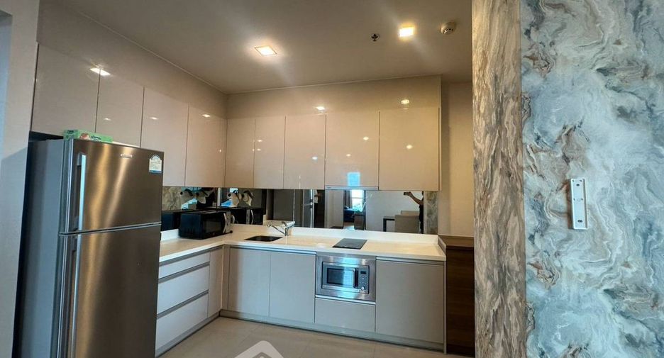 For rent 2 bedrooms condo in Sathon, Bangkok