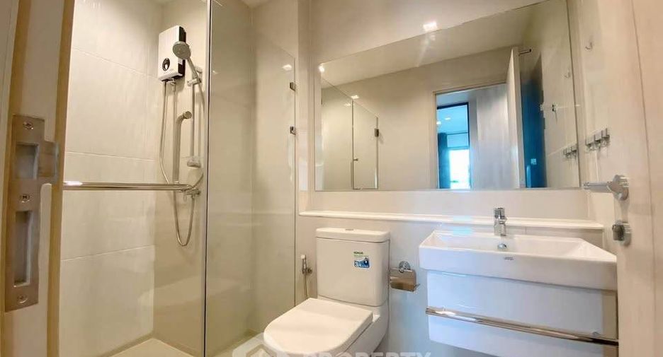 For rent 1 bed condo in Pathum Wan, Bangkok