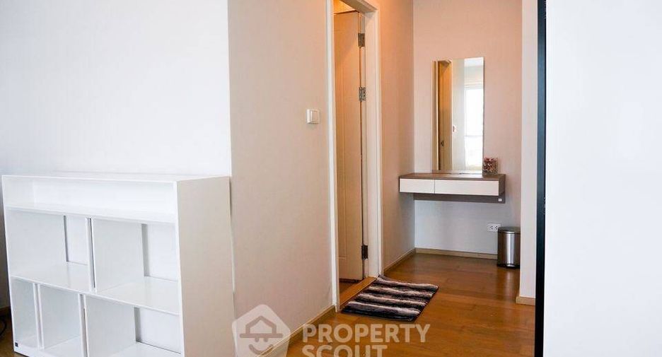 For rent 1 bed condo in Khlong San, Bangkok