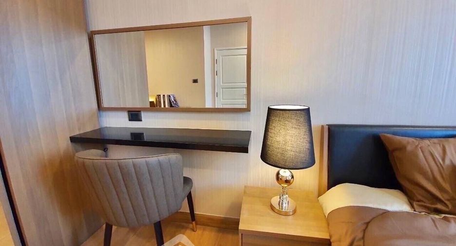 À louer 1 chambre condo à Huai Khwang, Bangkok