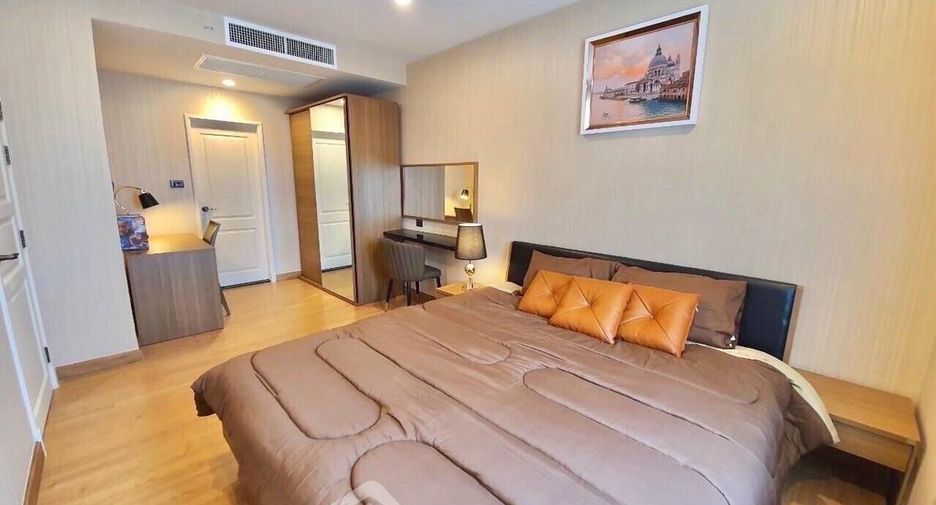 À louer 1 chambre condo à Huai Khwang, Bangkok