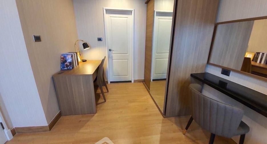 À louer 1 chambre condo à Huai Khwang, Bangkok