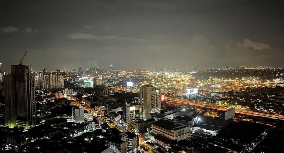 Condo en alquiler de 1 habitaciones en Khlong Toei, Bangkok