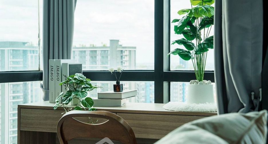 For rent 2 bedrooms condo in Chom Thong, Bangkok