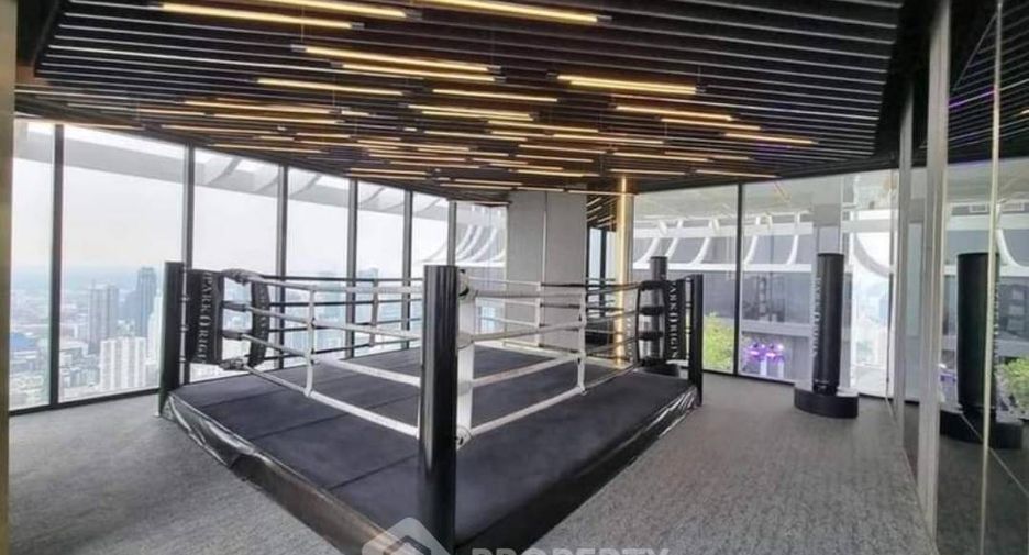 For rent 2 bedrooms condo in Watthana, Bangkok