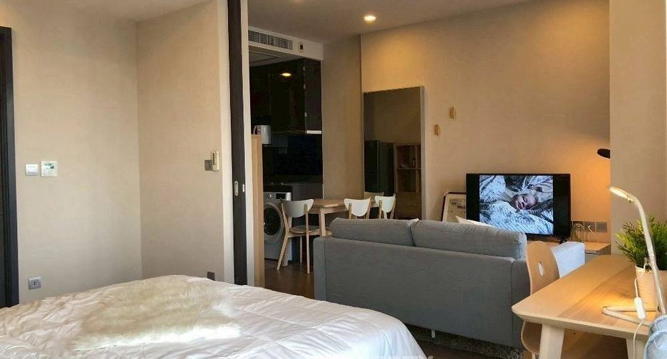 Condo en alquiler de 1 habitaciones en Khlong Toei, Bangkok