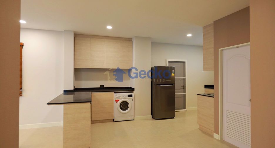 For rent 3 bedrooms house in Bang Lamung, Chonburi