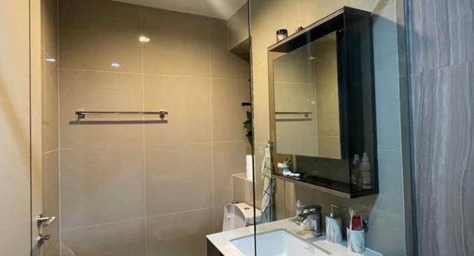 For rent 1 bed condo in Phaya Thai, Bangkok
