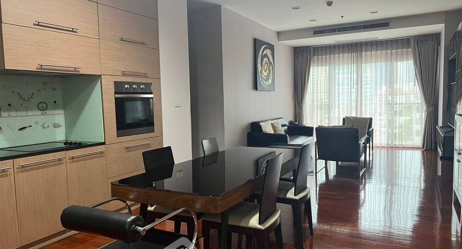 For rent 2 bedrooms condo in Watthana, Bangkok