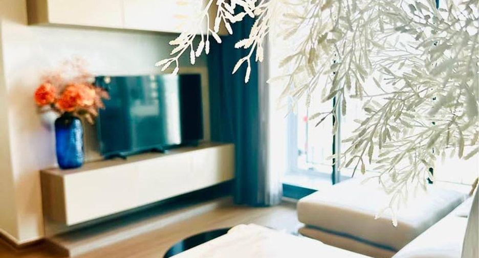 For rent 2 bedrooms condo in Phaya Thai, Bangkok