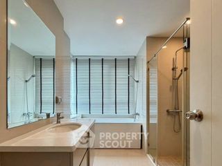 For rent 2 bedrooms condo in Si Racha, Chonburi