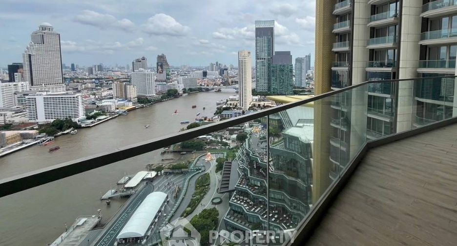 Condo en alquiler de 2 habitaciones en Khlong San, Bangkok