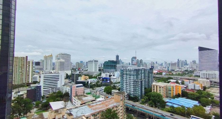 Condo en alquiler de 1 habitaciones en Huai Khwang, Bangkok