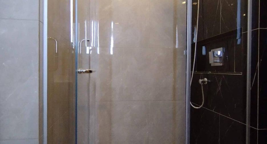 Condo en alquiler de 1 habitaciones en Huai Khwang, Bangkok