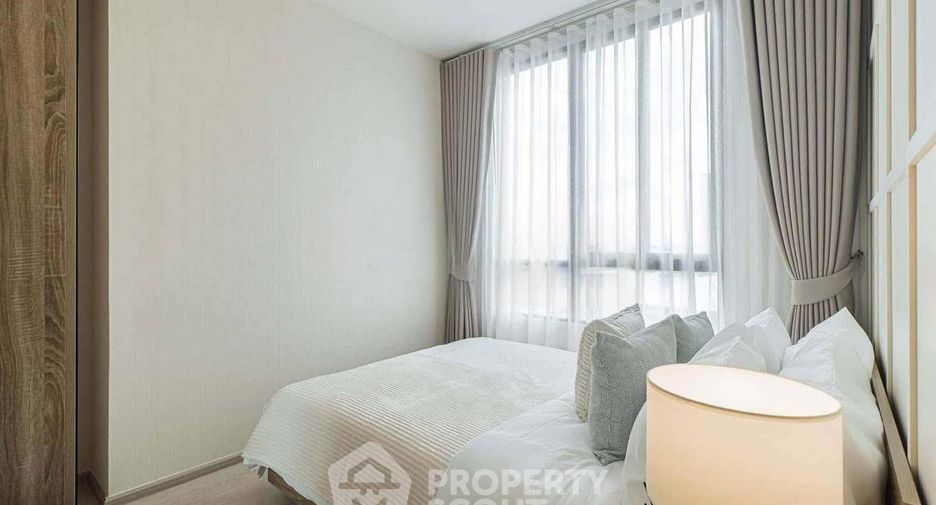 For rent 2 bedrooms condo in Bangkok Noi, Bangkok