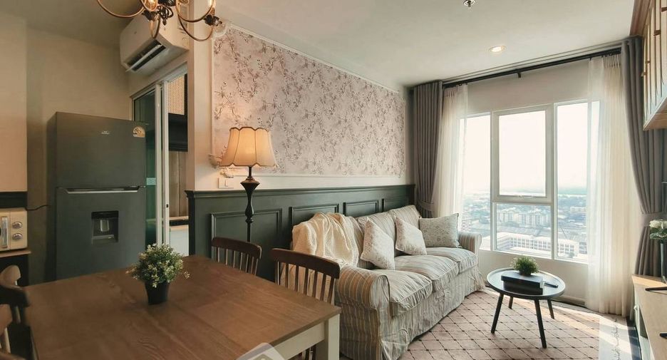 For rent 2 bedrooms condo in Bang Na, Bangkok