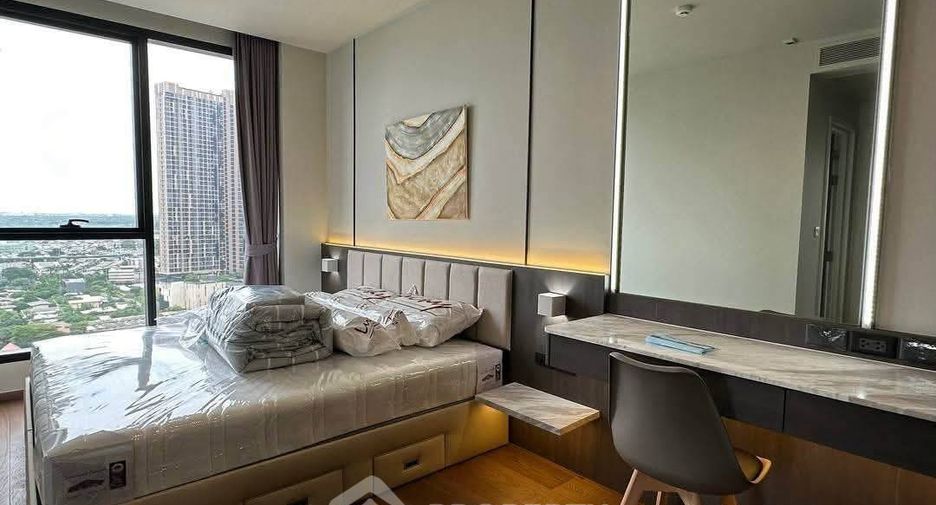 For rent 2 bedrooms condo in Khlong Toei, Bangkok