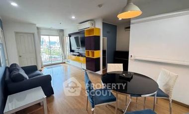 For rent 2 bedrooms condo in Phaya Thai, Bangkok