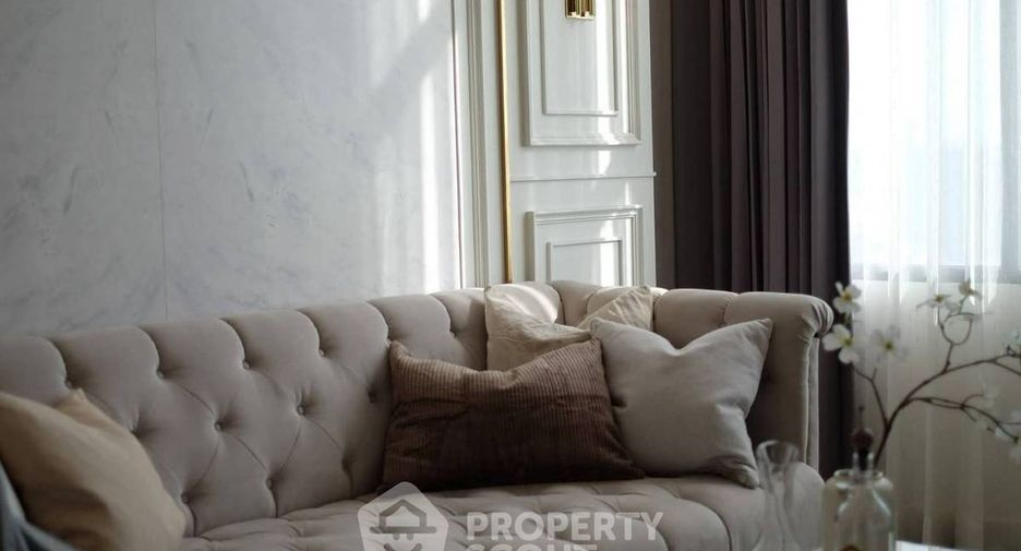 For rent 2 bedrooms condo in Sathon, Bangkok