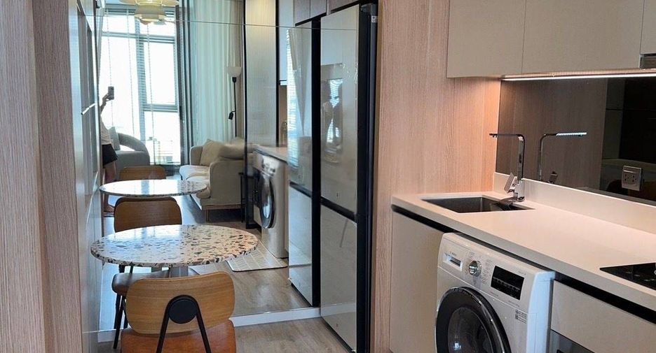 À louer 1 chambre condo à Watthana, Bangkok