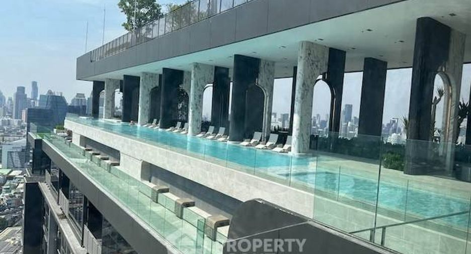 Condo en alquiler de 1 habitaciones en Khlong Toei, Bangkok