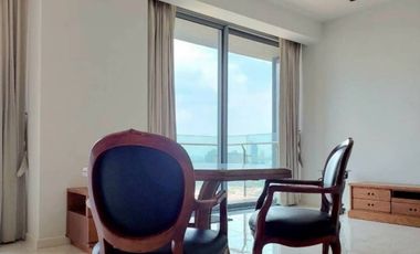 For rent 2 bedrooms condo in Yan Nawa, Bangkok
