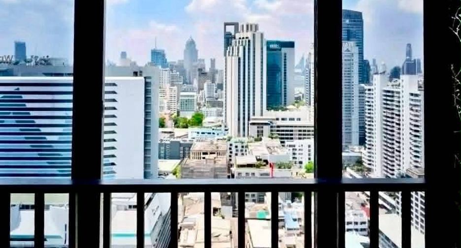 For rent 1 bed condo in Khlong Toei, Bangkok