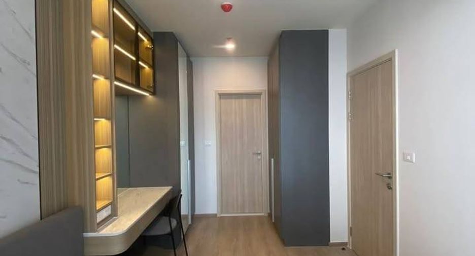 À louer 1 chambre condo à Huai Khwang, Bangkok