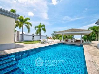 For Rent 3 Bedroom Villa In Bang Lamung, Chonburi