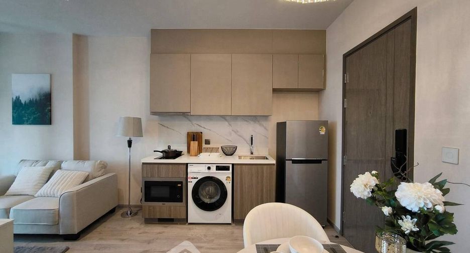 For rent 1 bed condo in Watthana, Bangkok