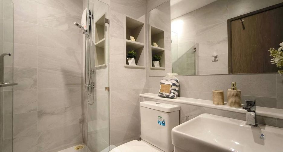 For rent 1 bed condo in Watthana, Bangkok