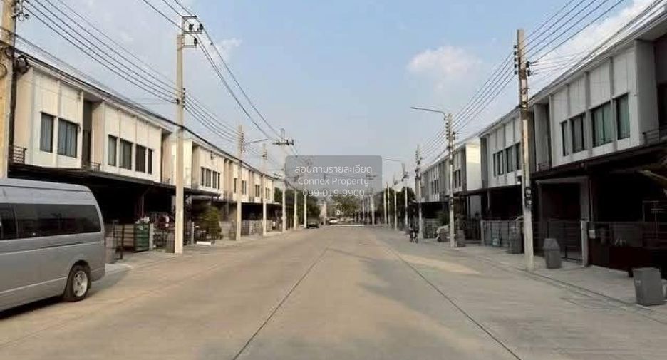 For sale 3 bedrooms townhouse in Bang Bua Thong, Nonthaburi